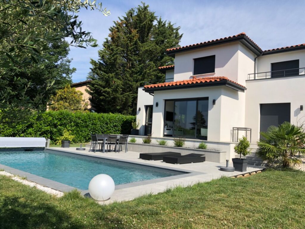 À ROGNES – VOTRE MAISON AU CŒUR DE LA PROVENCE