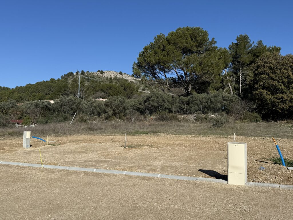 terrain à bâtir MERINDOL
