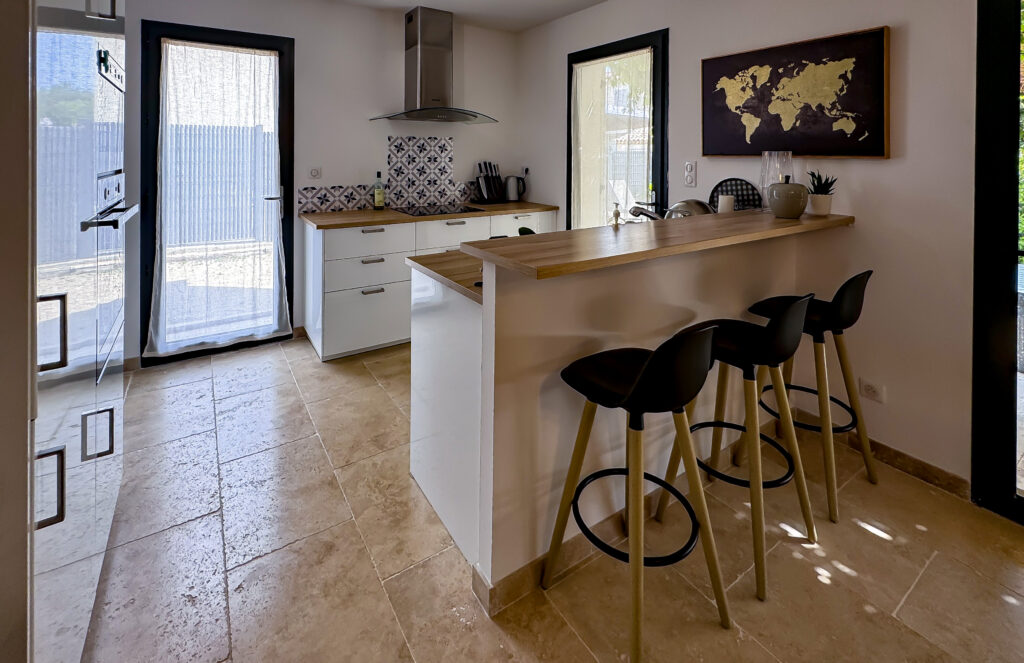 TERRAIN CONSTRUCTIBLE – PRIX ATTRACTIF – À SAISIR RAPIDEMENT